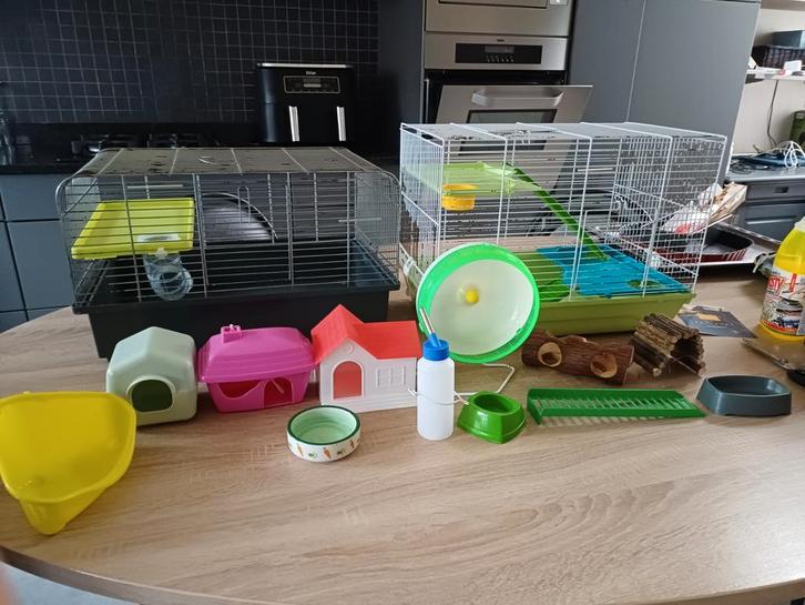 2 hamsterkooien en benodigdheden, Dieren en Toebehoren, Knaagdieren en Konijnen | Hokken en Kooien, Hamster, Ophalen