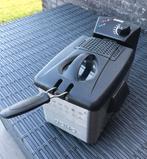 Friteuse Domo 2100W 3l, voor 2 a 3 pers., Elektronische apparatuur, Frituurpannen, Ophalen, Gebruikt