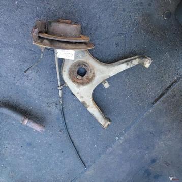 Mercedes W123 3.0 Diesel 1976  Draagarm Linksachter beschikbaar voor biedingen