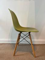 5 Eetkamerstoelen dsw mat (eames replica) Domini Design, Ophalen, Gebruikt