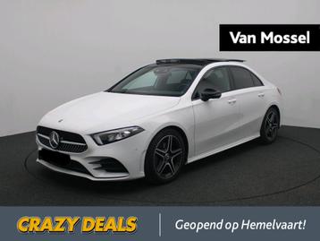 Mercedes-Benz A-Klasse 200 AMG Line Limousine + PANORAMISCH, Auto's, 4 deurs, Stof, Gebruikt, Euro 6