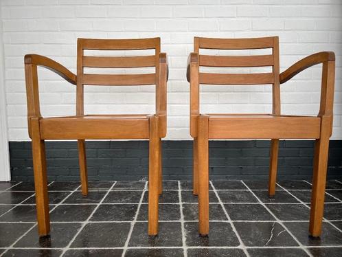 WILHELM SCHAUMAN - 2 x VINTAGE FINSE DESIGNSTOEL, Antiek en Kunst, Antiek | Meubels | Stoelen en Sofa's, Ophalen