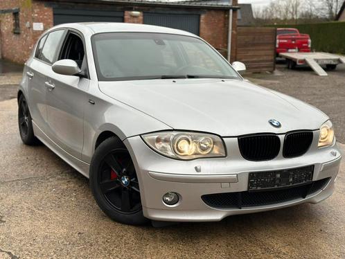 BMW 1 SERIE ✅120i KEYLESS ENTRY EN GO NIEUWE DISTRIBUTIE, Auto's, BMW, Bedrijf, Te koop, 1 Reeks, ABS, Airbags, Airconditioning