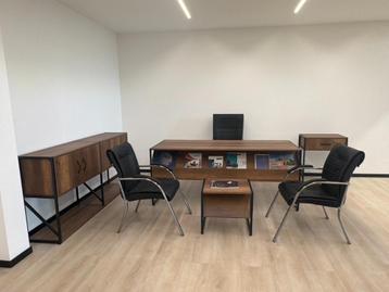 Apex Office Set beschikbaar voor biedingen