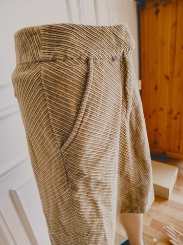 Mooie floeren rok   beschikbaar voor biedingen