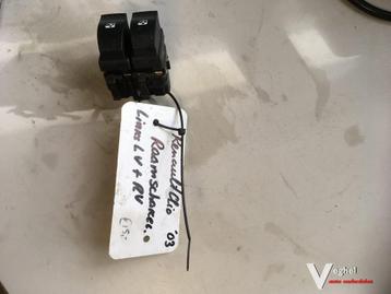 Renault Clio '03 Raamschakelaar LV+rv bed. beschikbaar voor biedingen