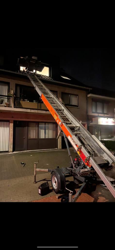 Lift service en verhuizingen, Auto diversen, Overige Auto diversen, Ophalen of Verzenden