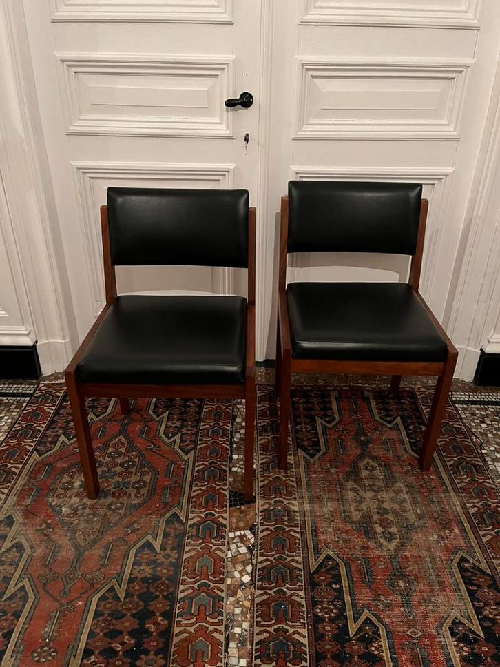 VINTAGE STOELEN JAREN 70 PERFECTE STAAT MOOIE KLEUR, Huis en Inrichting, Stoelen, Zo goed als nieuw, Twee, Hout, Bruin, Ophalen