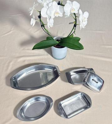 Inox serveerschalen / schalen / serveerschotels / schotels beschikbaar voor biedingen