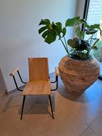 Eiken stoeltje, Ophalen