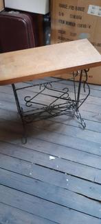 Porte journaux vintage, Enlèvement, Utilisé