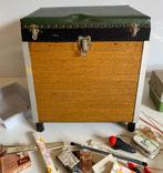 Tabouret / Siège pêcheur vintage + divers articles de pêche, Sports nautiques & Bateaux, Pêche à la ligne | Général, Enlèvement