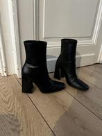 Bottines à talons, Enlèvement, Porté