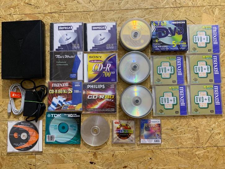 Comme nouveau DVD double couche/réinscriptible RW gratuit, Informatique & Logiciels, Disques enregistrables, Comme neuf, Cd, Réinscriptible