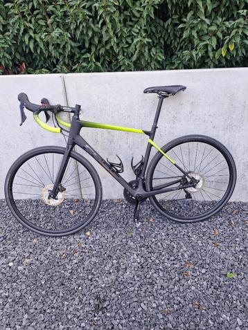 Cube attain GTC carbon te koop beschikbaar voor biedingen