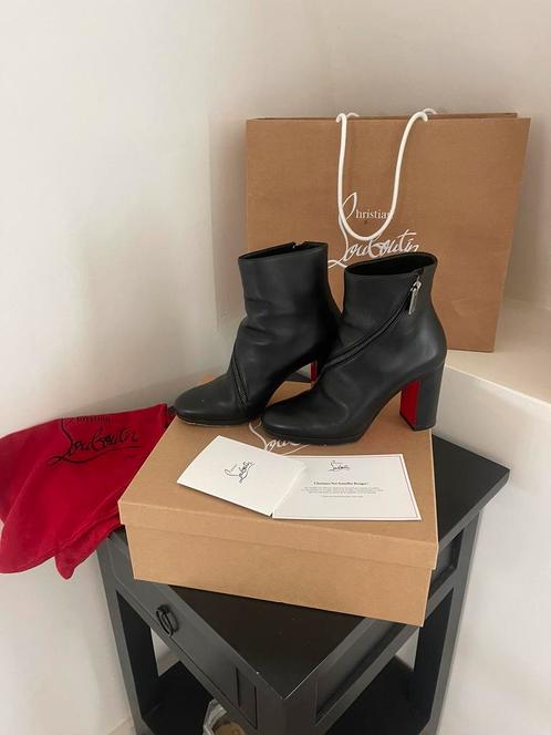 christian louboutin birgitta calf maat 37, Vêtements | Femmes, Chaussures, Enlèvement ou Envoi