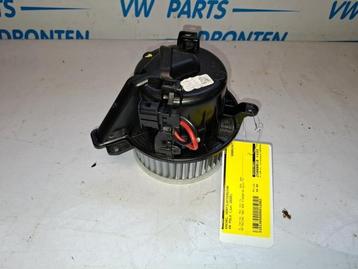 Kachel Ventilatiemotor van een Volkswagen Polo beschikbaar voor biedingen