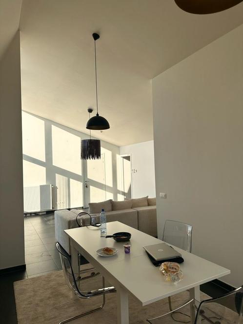 IKEA LANEberg uitschuifbare tafel – In heel goede conditie, Huis en Inrichting, Tafels | Eettafels, Zo goed als nieuw, 50 tot 100 cm