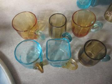 6 anciens mini verres vieux chênée