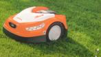 mri 422 stihl robotmaaier  (voor onderdelen)+ laadstation, Ophalen, Gebruikt