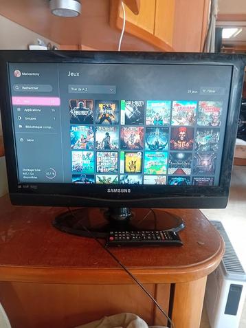 Tv ecrant plat samsung 22cm  beschikbaar voor biedingen