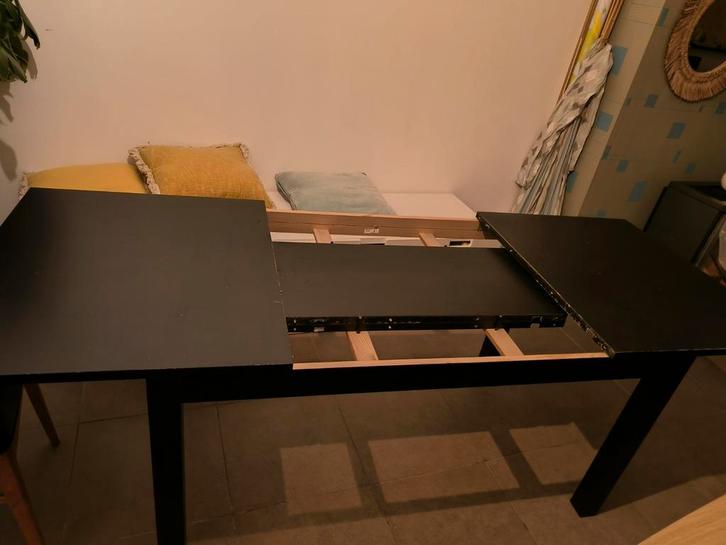 Ikea tafel - uitbreidbaar van 140 naar 220 cm, Huis en Inrichting, Tafels | Eettafels, Gebruikt, 50 tot 100 cm, 200 cm of meer