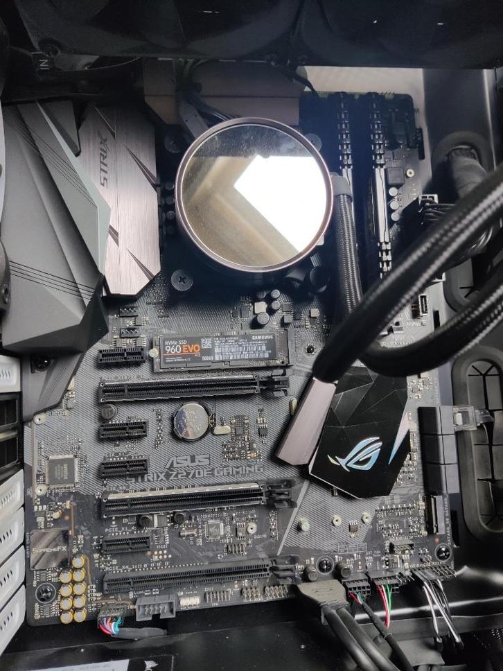 I7 7700k + Z270E Gaming + 32GB DDR4 + M.2 SSD, Hobby en Vrije tijd, Elektronica-componenten, Zo goed als nieuw, Ophalen of Verzenden