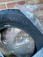 2 Pneus neige neufs, Autos : Pièces & Accessoires, Pneus & Jantes, Enlèvement, Neuf