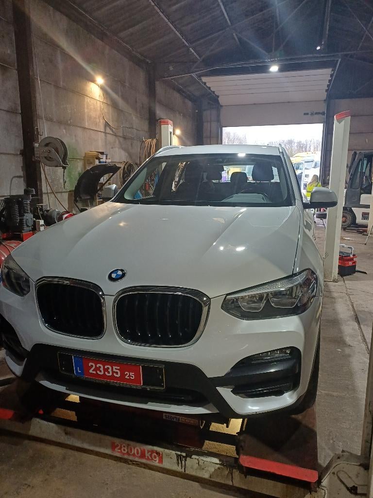 voiture BMW X 3, Auto's, BMW, Automaat, Euro 5, Zwart, 4 cilinders