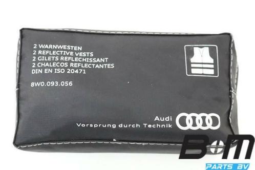Tasje met 2 veiligheidsvesten Audi A4 8W, Auto-onderdelen, Klein materiaal, Gebruikt