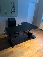 Bureau et chaise IKEA noir, Zakelijke goederen, Kantoor en Winkelinrichting | Kantoormeubilair en Inrichting, Bureau