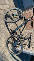 Vtt cube AIM HPA, Fietsen en Brommers, Ophalen, 24 inch of meer, Gebruikt, Aluminium