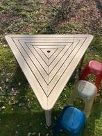 Table triangulaire en teck, rare., Jardin & Terrasse, Enlèvement, Utilisé, Bois de teck