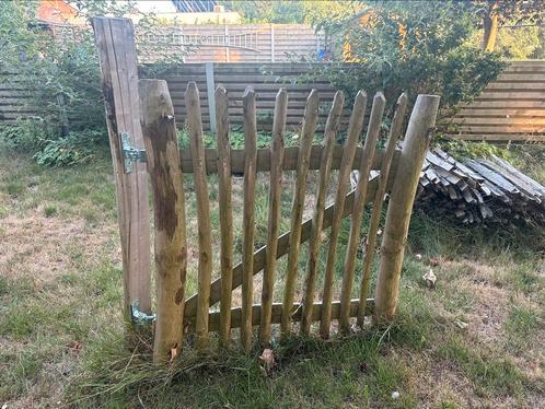 Poortje in kastanjehout hekwerk, Tuin en Terras, Tuinhekken en Hekwerk, Ophalen