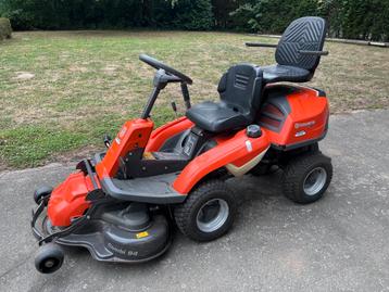 Zitmaaier Husqvarna R 214TC beschikbaar voor biedingen