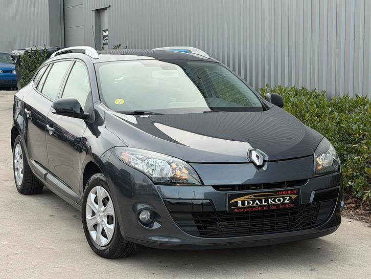 Renault megane•1.5dci•1ste eig•Tomtom•OH-Boekje•Trekhaak•Top, Auto's, Renault, Bedrijf, Te koop, Mégane, ABS, Adaptieve lichten