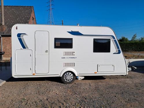 Caravalair Alba family 426, Caravans en Kamperen, Caravans, Particulier, tot en met 5, Caravelair, Mover, Reservewiel, Ophalen