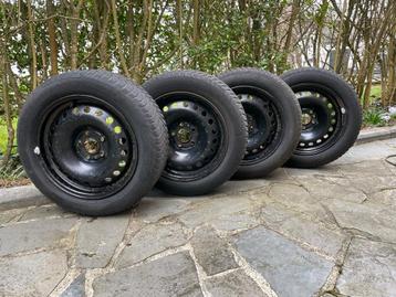 WINTERBANDEN GEMONTEERD OP VELGEN beschikbaar voor biedingen