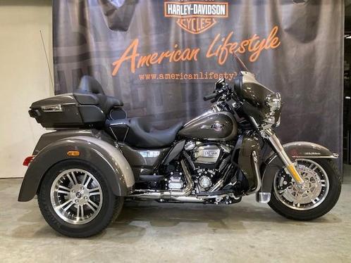 Harley-Davidson Trike Tri Glide Ultra FLHTCUTG, Motos, Quads & Trikes, plus de 35 kW, 2 cylindres