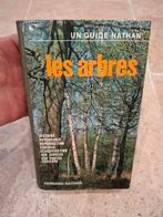 Guide Nathan - Les arbres 300 espèces 400 Photos, Enlèvement ou Envoi
