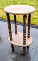 Zeer mooie bewerkte ovale plantenstaander, Ophalen