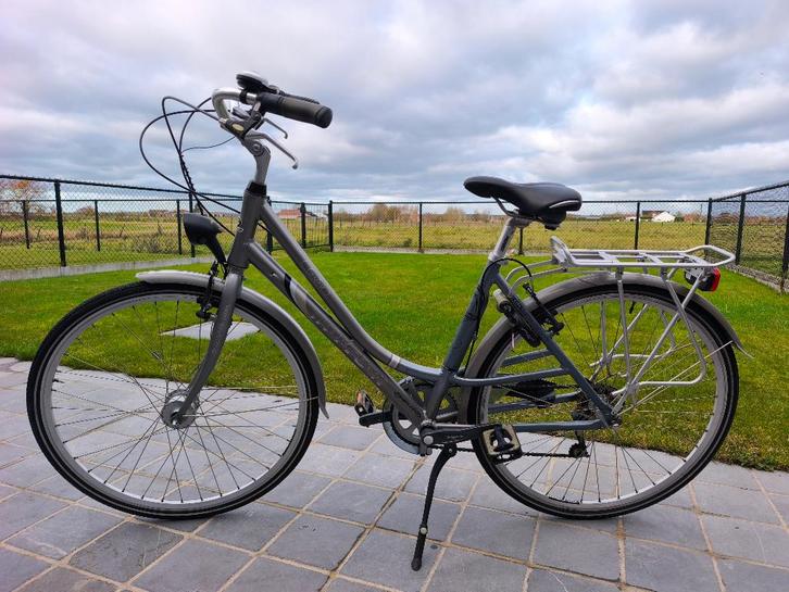 thompson comfort in uitstekende staat., Fietsen en Brommers, Fietsen | Dames | Damesfietsen, Zo goed als nieuw, Versnellingen