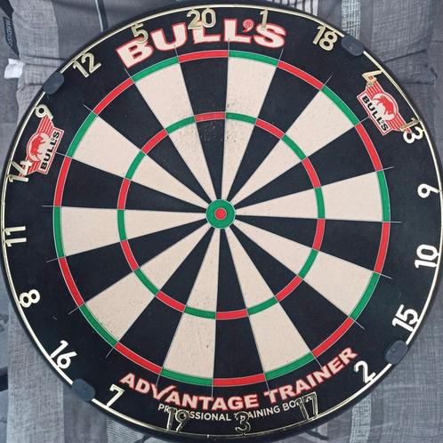 Bull's advantage trainer, Sport en Fitness, Darts, Zo goed als nieuw, Ophalen