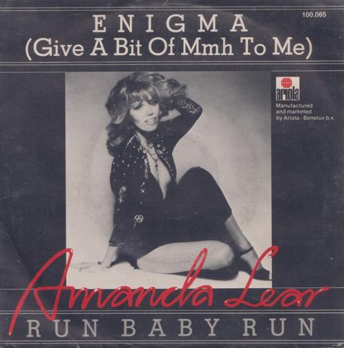 Amanda Lear – Enigma / Run Baby run - Single, Cd's en Dvd's, Vinyl Singles, Gebruikt, Single, Pop, 7 inch, Ophalen of Verzenden