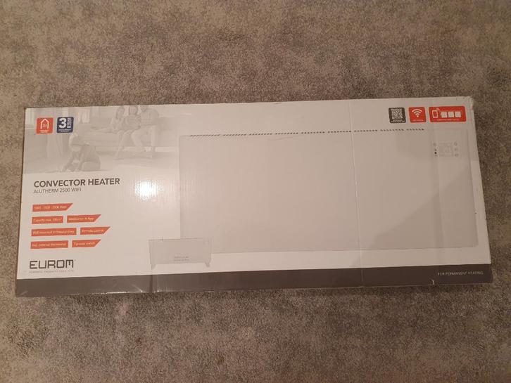 Elektrische Verwarming, Doe-het-zelf en Bouw, Verwarming en Radiatoren, Zo goed als nieuw, Radiator, 800 watt of meer, 30 tot 80 cm