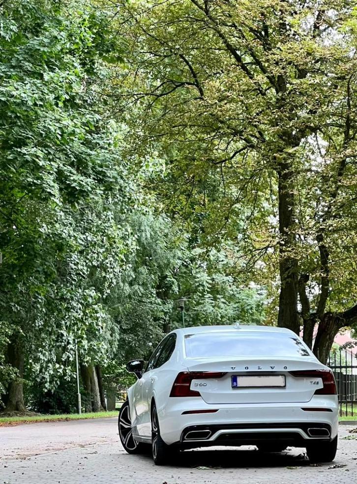 Volvo S60 T4 2020, Auto's, Volvo, Particulier, S60, ABS, Achteruitrijcamera, Adaptieve lichten, Adaptive Cruise Control, Airbags