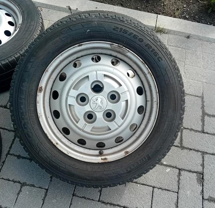 Winterbanden Citroen Jumpy - Peugeot Expert 16inch 4mm ❄️, Auto-onderdelen, Besturing, Fiat, Peugeot, Gebruikt, Ophalen