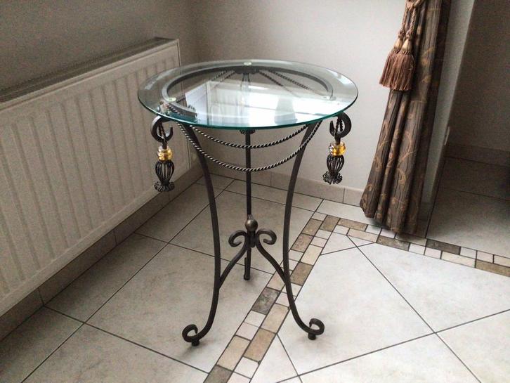 Bijzettafel met glazen blad, Maison & Meubles, Tables | Tables d'appoint, Comme neuf, Enlèvement