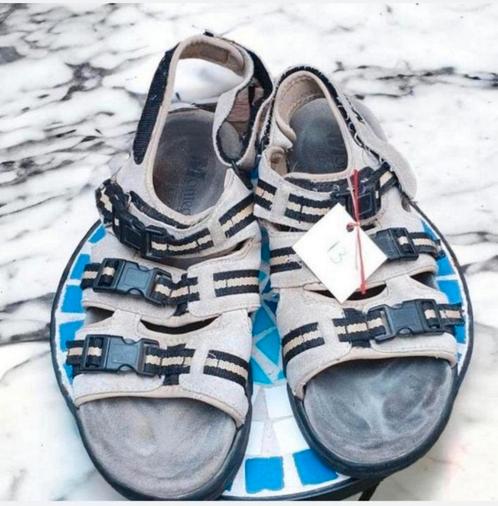 ✨️ MONTEGA Kaki Sandalen – Comfort & Stijl – Maat 43 ✨️✨️, Kleding | Heren, Schoenen, Zo goed als nieuw, Sandalen, Overige kleuren