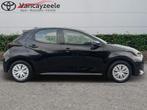 Toyota Yaris Dynamic+cam+nav+DAB+carplay &, Auto's, Automaat, 116 pk, Overige brandstoffen, Zwart